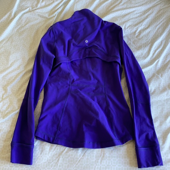 Lululemon jacket - Picture 2 of 2